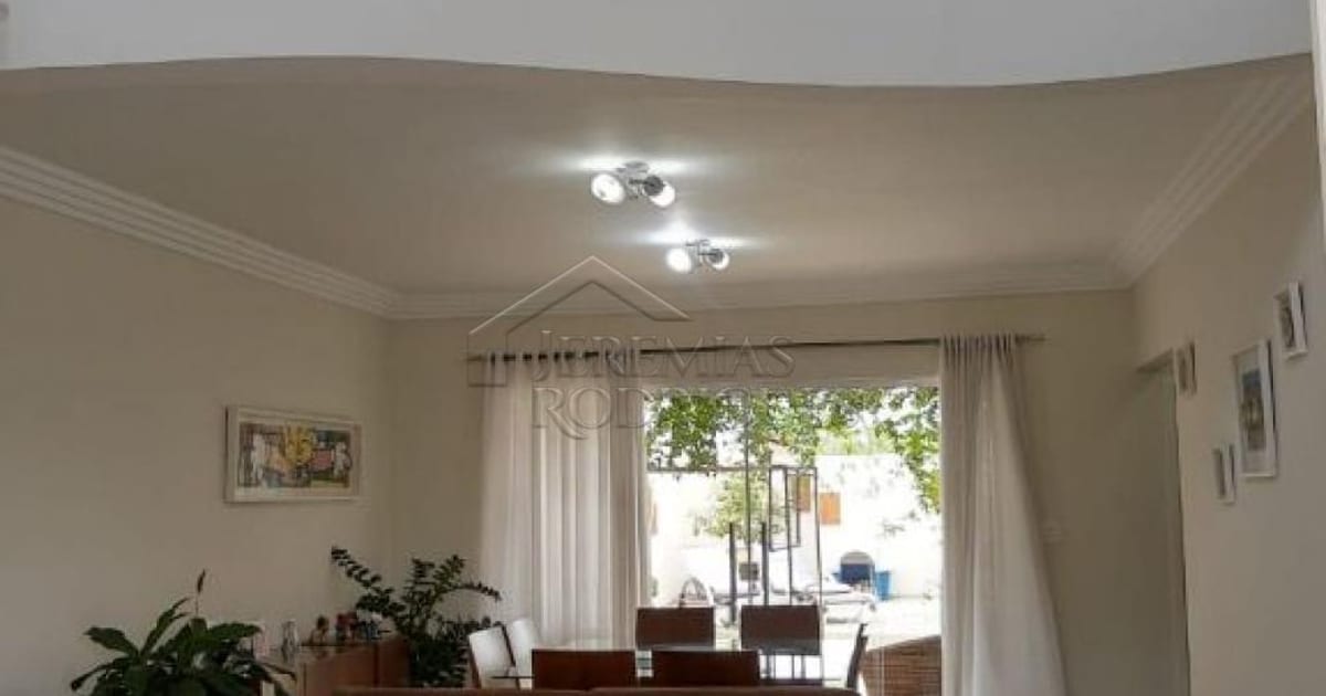 Casa para Venda em Tremembé, SP