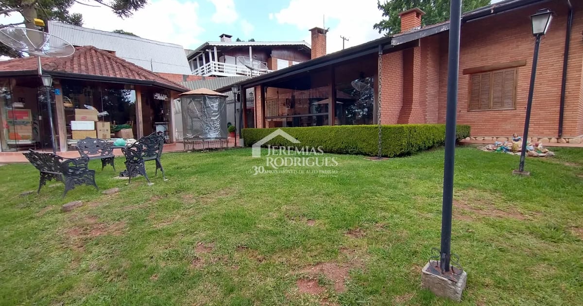 Casa para Venda em Campos do Jordão, SP