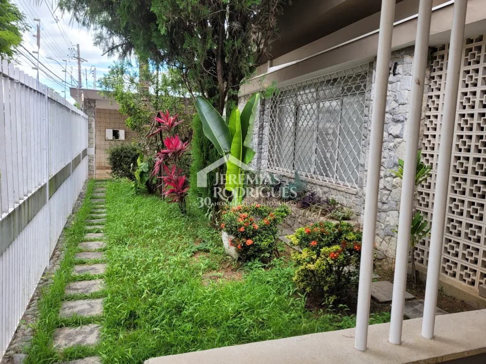 Casa à venda no bairro Jardim Maria Augusta em Taubaté/SP. - foto 31