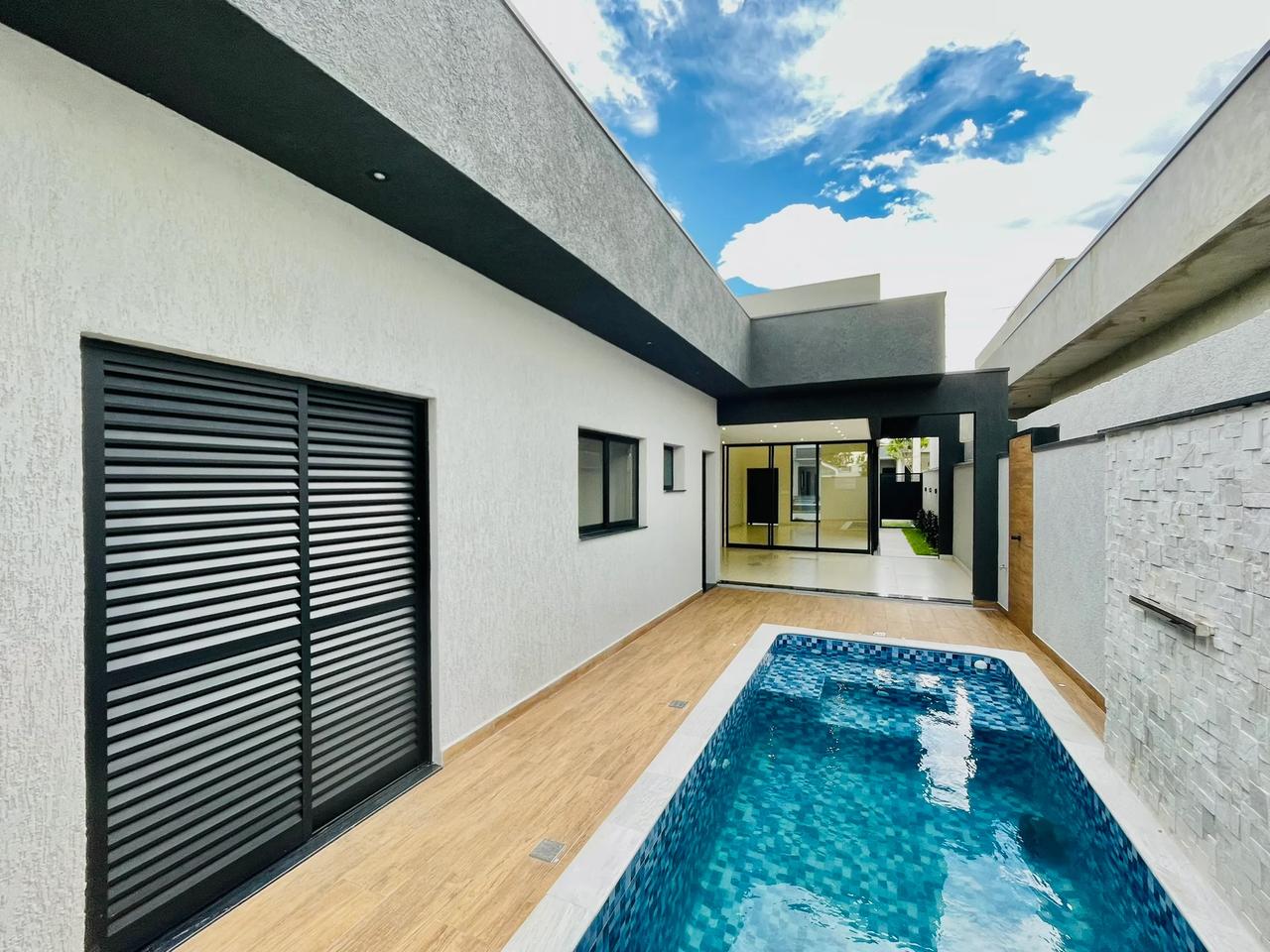 Casa à venda com 3 suítes no Condomínio Ouro Ville em Taubaté/SP.  - foto 42