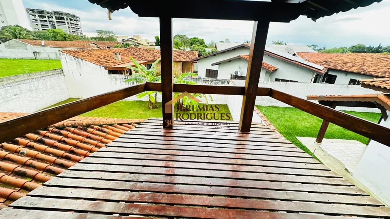 Casa para locação e venda no bairro Jardim Residencial Doutor Lessa em  Pindamonhangaba/SP. - foto 17