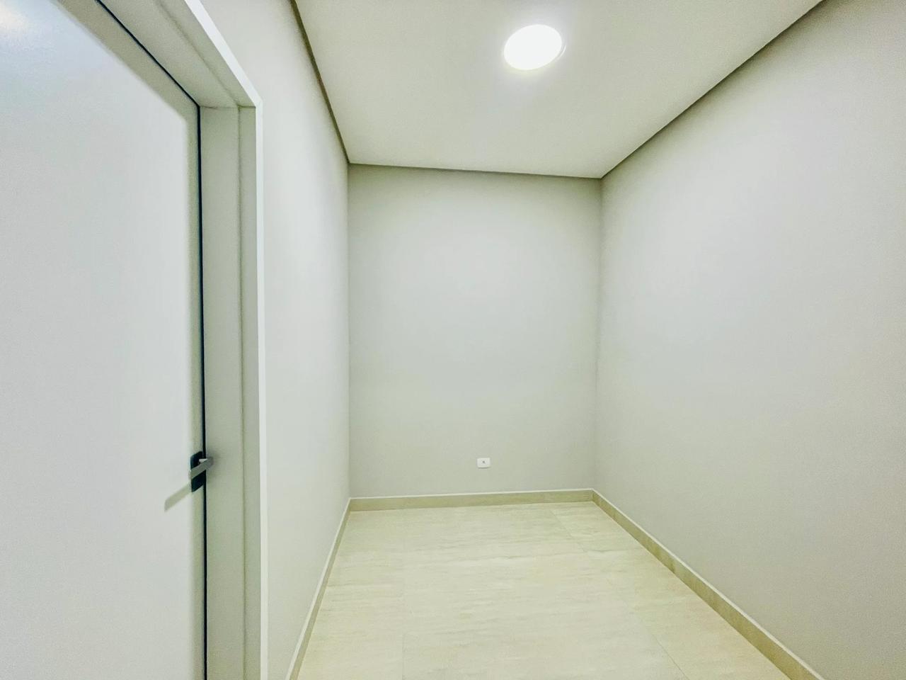 Casa à venda com 3 suítes no Condomínio Ouro Ville em Taubaté/SP.  - foto 31