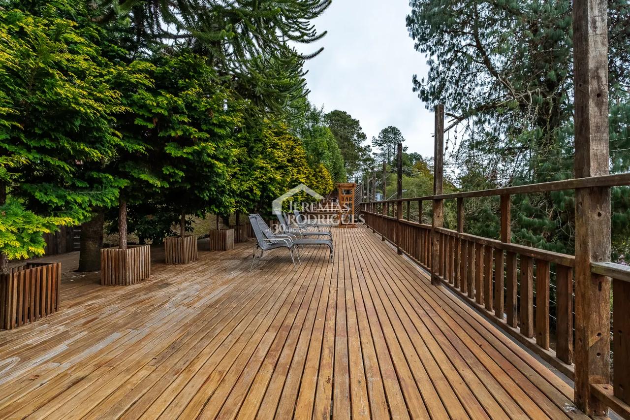 Casa à venda no Alto do Capivari  em Campos do Jordão/SP. - foto 78
