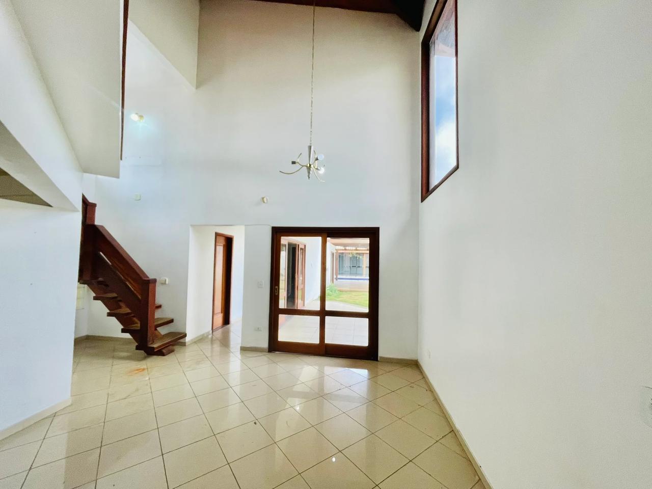 Casa para venda no Bairro Lessa em Pindamonhangaba/SP. - foto 6