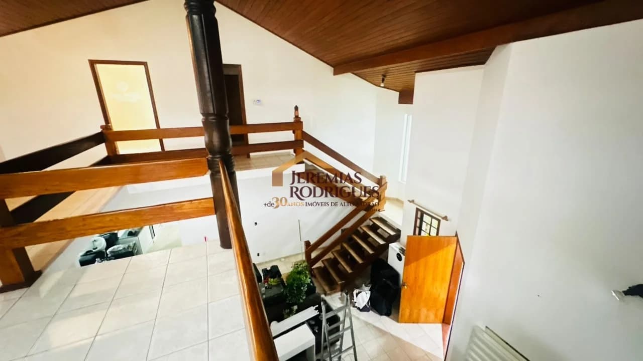 Casa para locação e venda no bairro Jardim Residencial Doutor Lessa em  Pindamonhangaba/SP. - foto 9