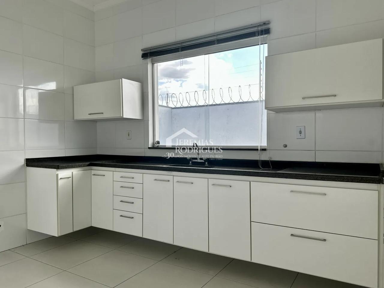 Casa para venda com 3 dormitórios no Condomínio Campos Do Conde I em Tremembé/SP - foto 5