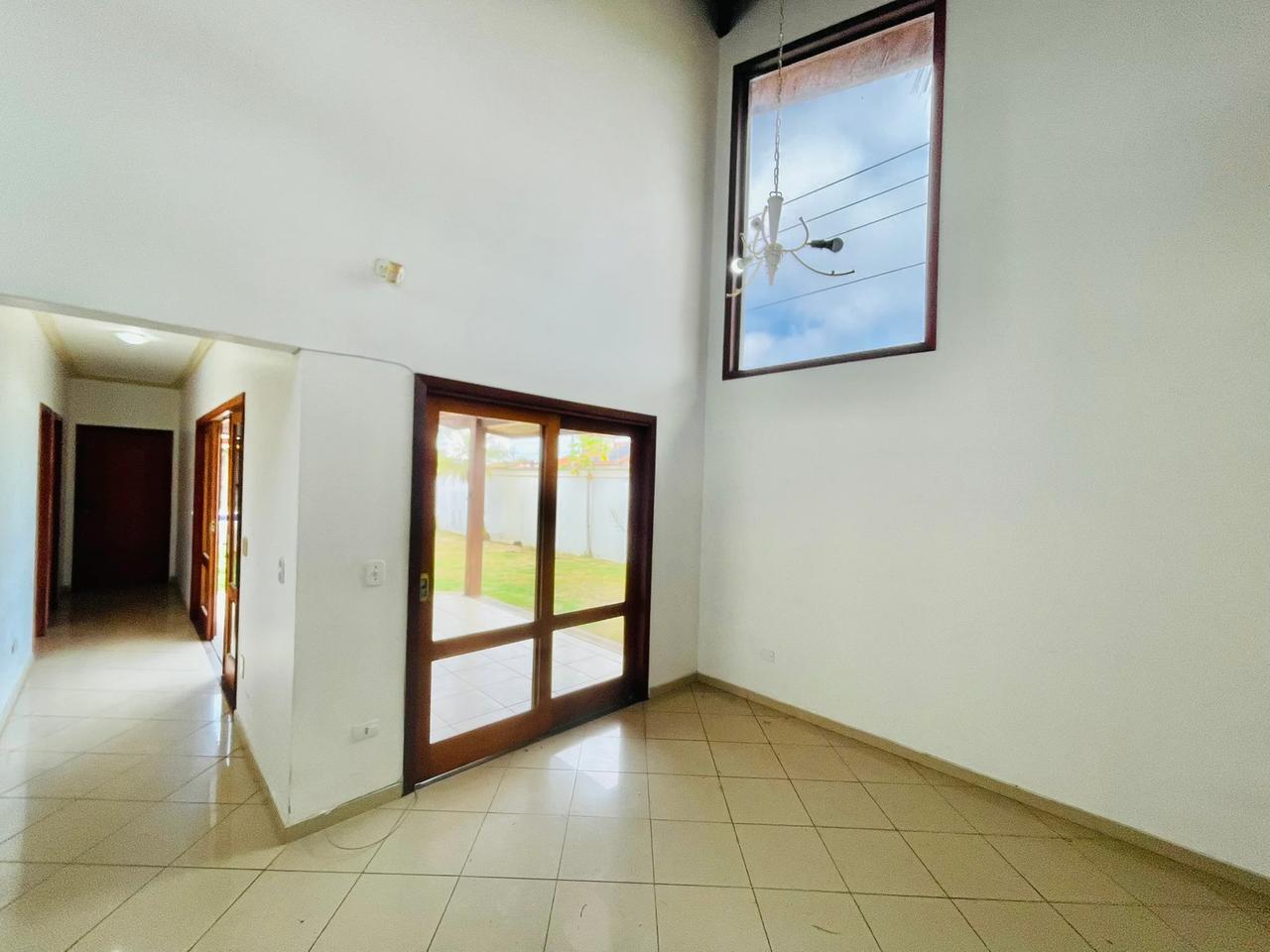 Casa para venda no Bairro Lessa em Pindamonhangaba/SP. - foto 5