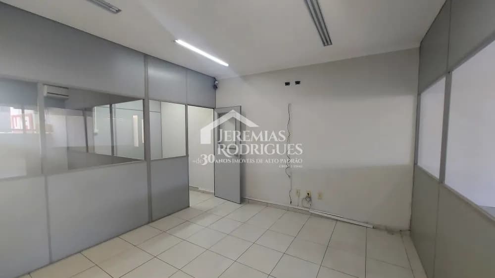 Ponto comercial no Centro de Pindamonhangaba/SP - foto 3