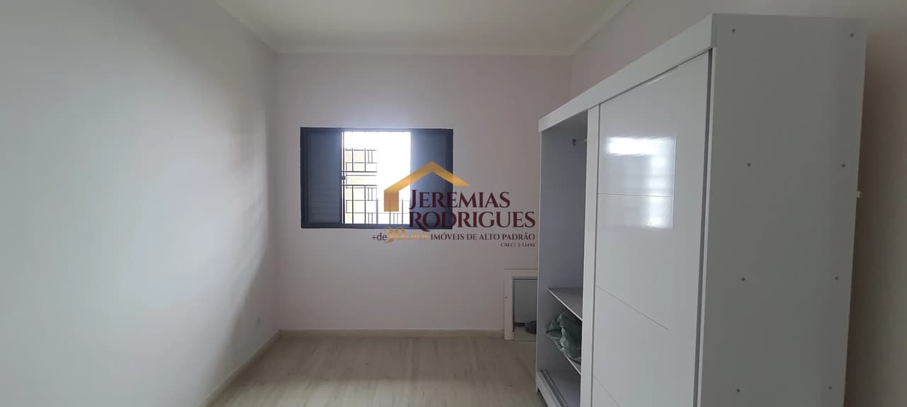 Casa á venda no Bairro Jardim Russi em Taubaté/SP. - foto 11
