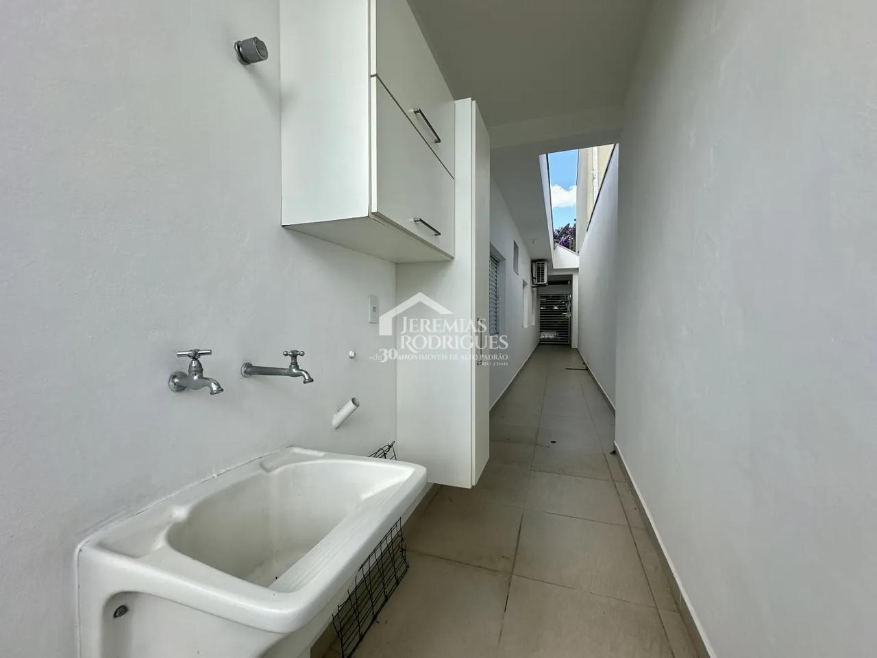 Casa para venda com 3 dormitórios no Condomínio Campos Do Conde I em Tremembé/SP - foto 26