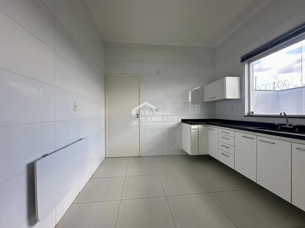 Casa para venda com 3 dormitórios no Condomínio Campos Do Conde I em Tremembé/SP - foto 7