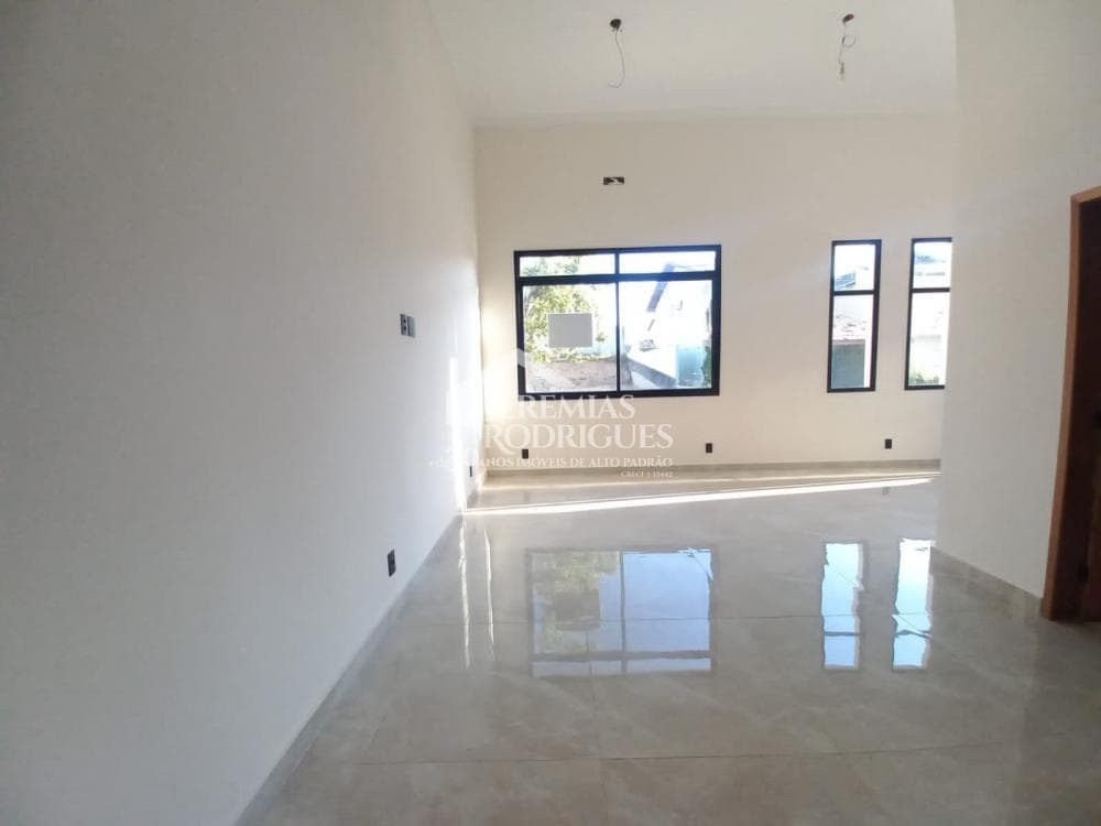 Casa à venda no Condomínio Pinheiros de Tremembé em Tremembé/SP. - foto 5