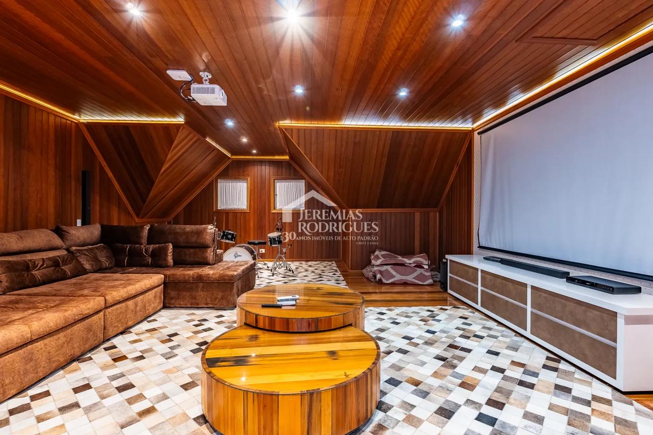 Casa à venda no Alto do Capivari  em Campos do Jordão/SP. - foto 51
