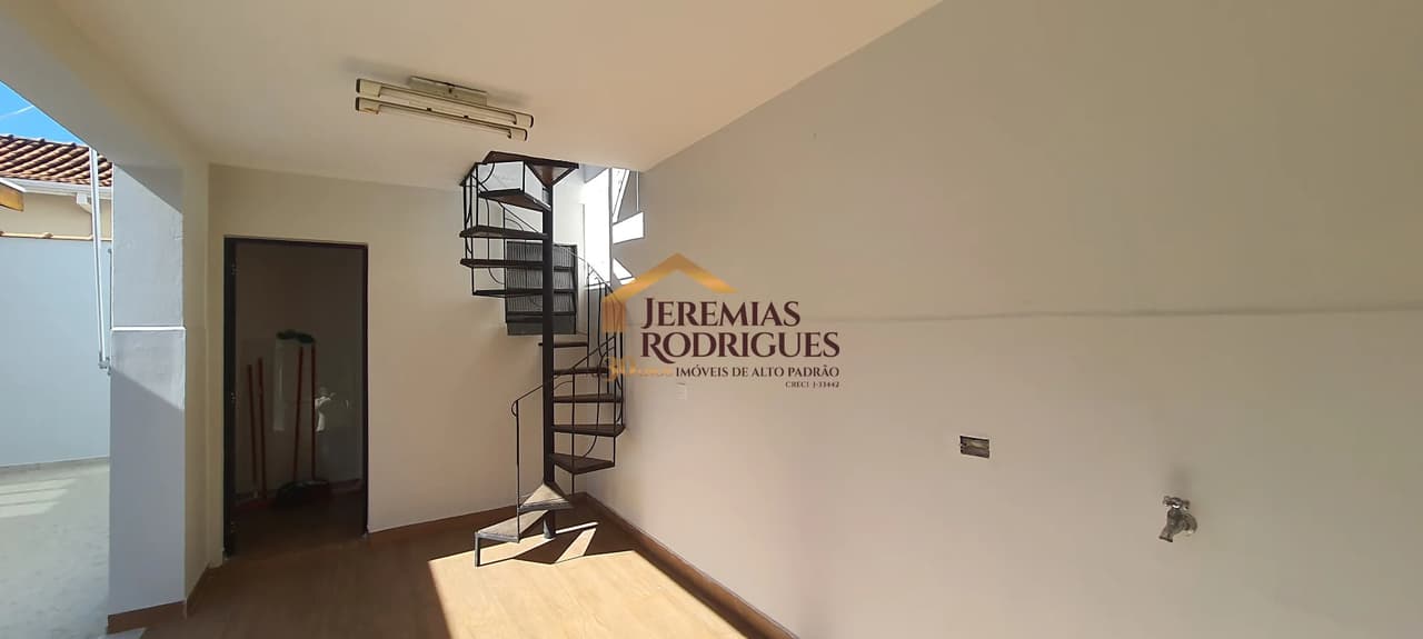 Casa á venda no Bairro Jardim Russi em Taubaté/SP. - foto 25