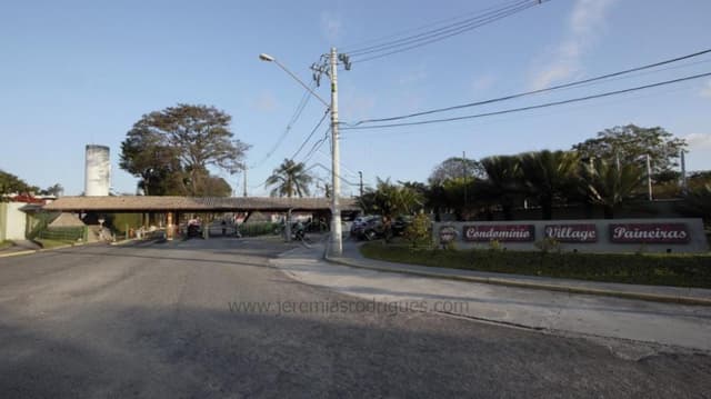 Terreno à venda no Condomínio Village Paineiras em Pindamonhangaba/SP. - foto 3