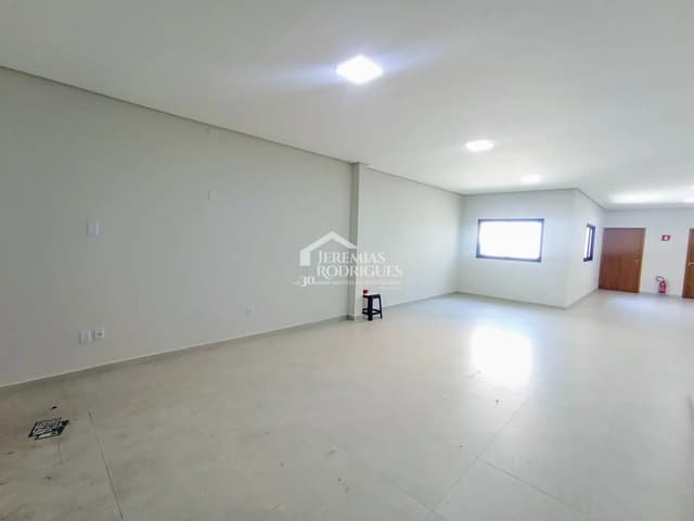 Ponto comercial para locação com 106 m² no Centro em Taubaté/SP — foto 1