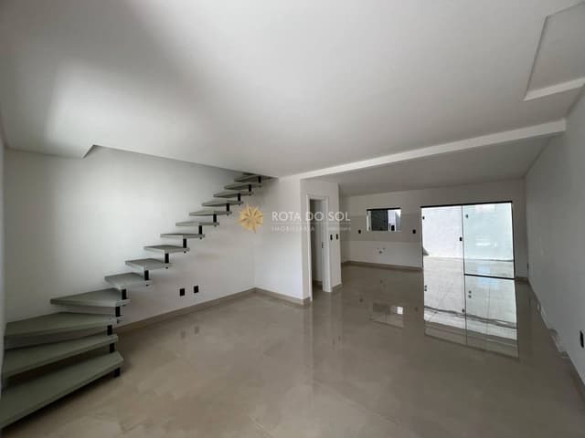 Violetas Sobrado 3 Quartos e 2 Vagas em Morretes Itapema SC — foto 1