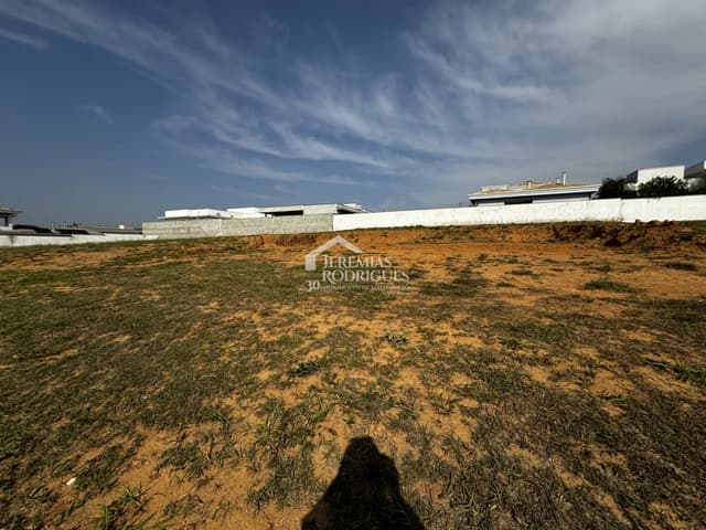 Terreno com 869 m² - Condomínio Colonial Village II  - Pindamonhangaba/SP. — foto 1
