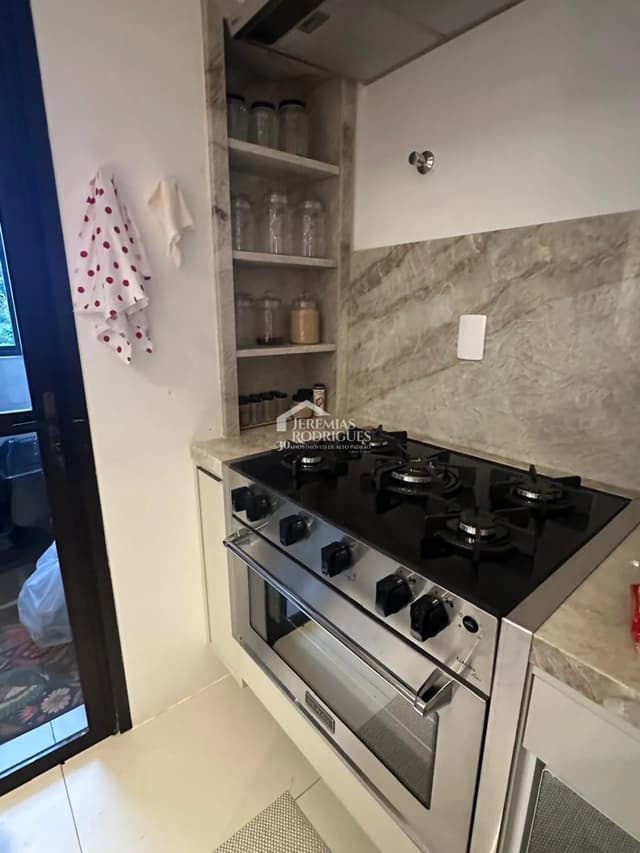 Apartamento duplex à venda com 3 dormitórios, 194 m² no Condomínio Lauro Rezende em Ubatuba/SP. — foto 1