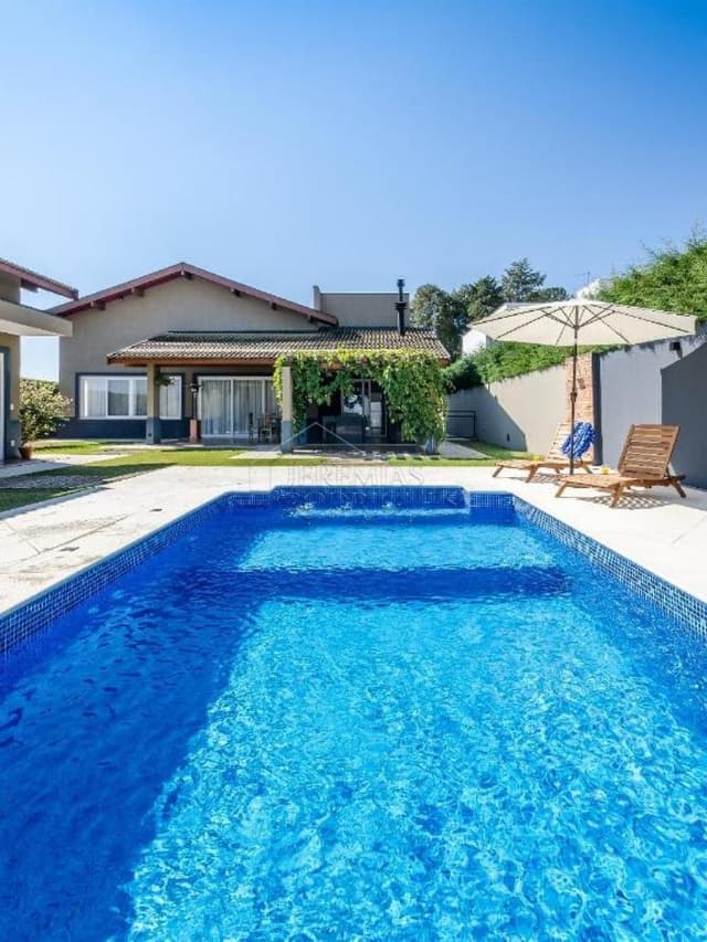 Casa à venda no Condomínio Chácaras Cataguá em Taubaté/SP. — foto 1