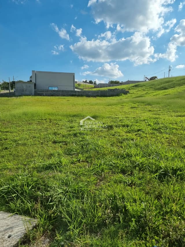 Terreno com 803 m² - Condomínio Altos da Quinta - São José dos Campos/SP — foto 1