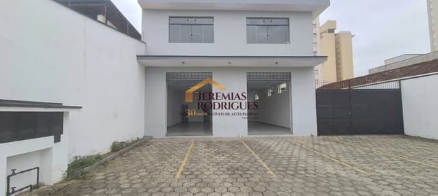 Imóvel para locação entre a praça Santa Terezinha e bairro Independência em Taubaté /SP. — foto 1