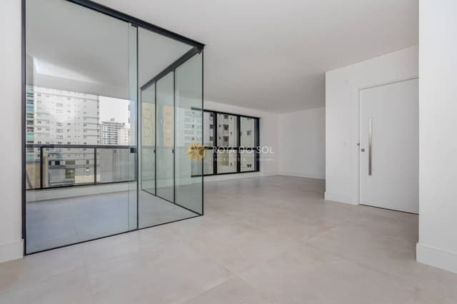 Fiori Del Mare Apartamento 3 Suítes e 2 Vagas em Meia Praia Itapema SC — foto 1