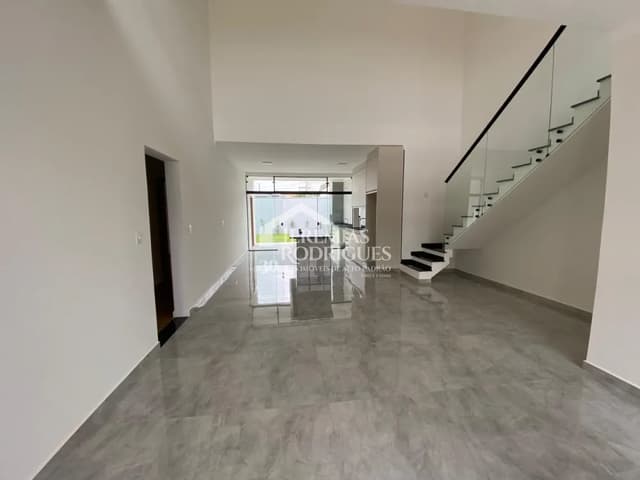 Casa à venda no Condomínio Parque das Araucárias em Tremembé/SP. — foto 1