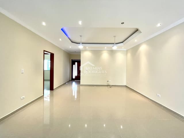 Casa para locação com 3 suítes no Condomínio Campos do Conde III em Tremembé/SP.  — foto 1