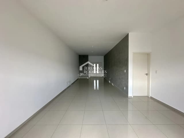 Casa para venda com 3 dormitórios no Condomínio Campos Do Conde I em Tremembé/SP - foto 3