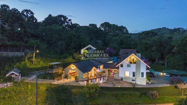 Pousada com 729 m² - Campos do Jordão/SP. — foto 1