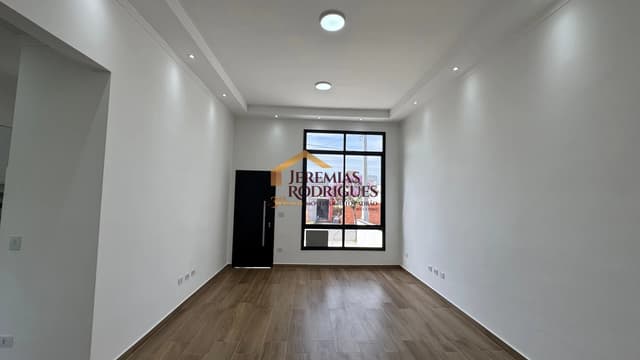 Casa à venda no Condomínio Residencial Laguna em Pindamonhangaba/SP. — foto 1