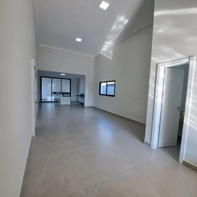 Casa à venda com 3 dormitórios no Condomínio Ouro Ville em Taubaté/SP.  - foto 2