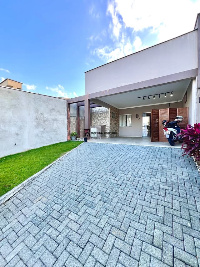 GEMINADO COM PISCINA JARAGUA 99 — foto 1