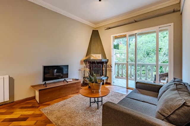 Apartamento à venda no Condomínio Chateau Du Loire em Campos do Jordão/SP. — foto 1