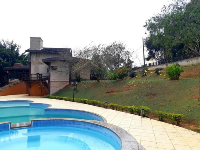 Casa à venda e locação no Condomínio Chácaras Cataguá em Taubaté/SP. — foto 1