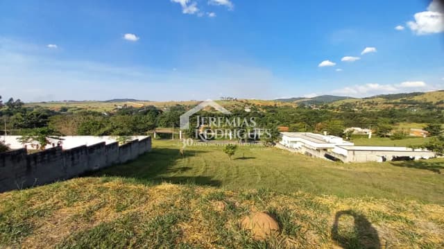 Terreno à venda no Condomínio Reserva Altos do Cataguá em Taubaté/SP. — foto 1