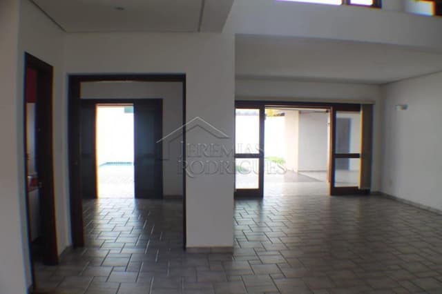 Casa à venda no Condomínio Real Ville em Pindamonhangaba/SP. — foto 1