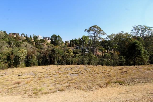 Terreno à venda no Condomínio Reserva Figueiredo em Campos do Jordão/SP — foto 1