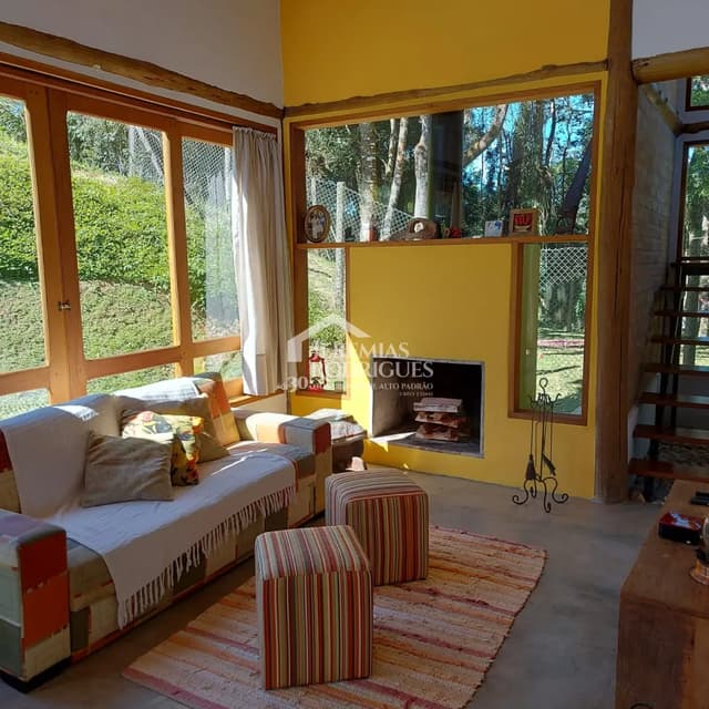 Casa à venda no Condomínio Parque da Mantiqueira em Santo Antônio do Pinhal/SP. — foto 1