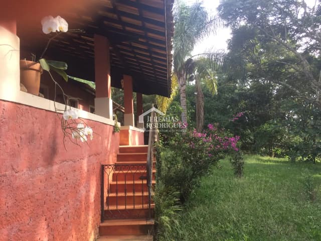 Casa à venda no Condomínio Chácaras Cataguá em Taubaté/SP. — foto 1