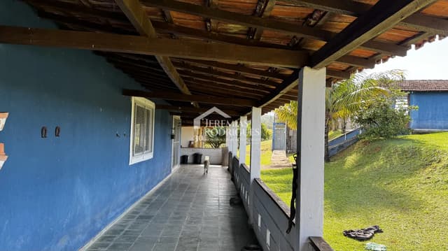 Sitio à venda no Bairro Cruz Pequena em Pindamonhangaba/SP. — foto 1