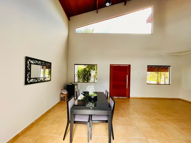Casa para venda no Condomínio Colonial Village I em Pindamonhangaba/SP.  — foto 1