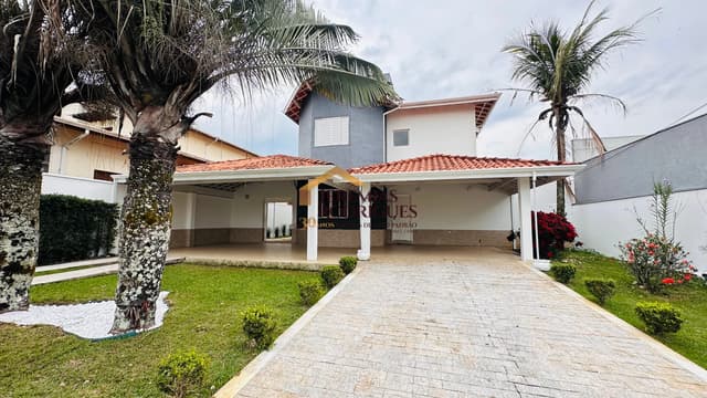 Casa para venda no Condomínio Real Ville em Pindamonhangaba/SP.