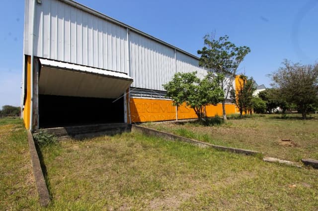 Comercial comercial para alugar por R$ 51.600,00 - Lorena/SP — foto 1