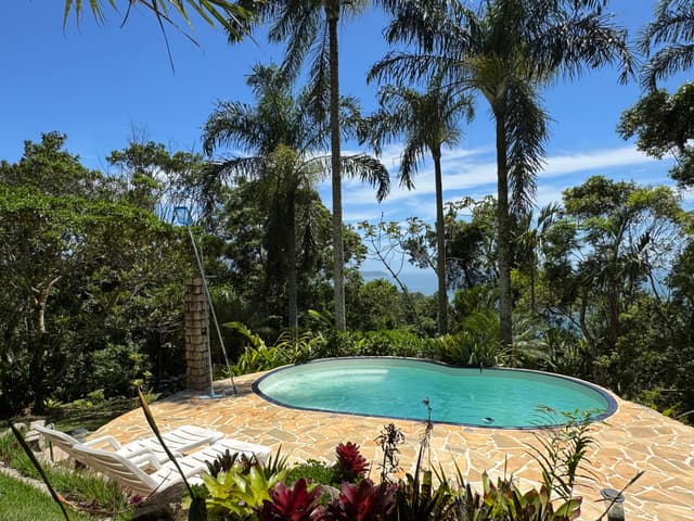 Casa à venda com 3 suítes no Condomínio Ponta das Toninhas em Ubatuba/SP.  — foto 1