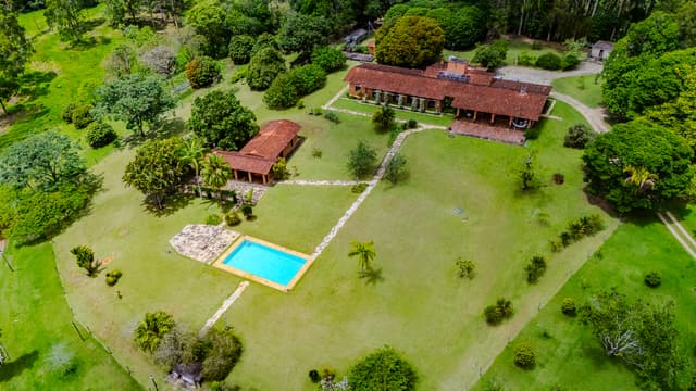 Fazenda à venda com 89,87 ha no bairro Piracuama em Pindamonhangaba/SP.  — foto 1