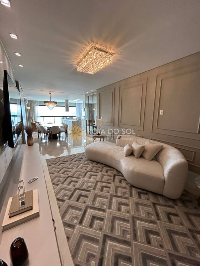 Cartier Apartamento Frente Mar Decorado 4 Suítes em Meia Praia Itapema SC — foto 1