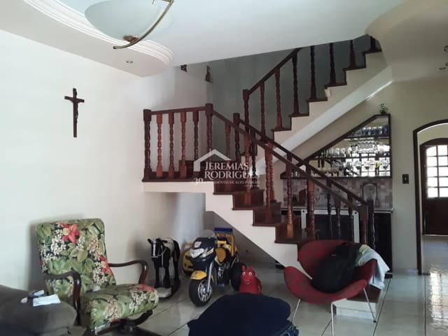 Casa à venda no bairro Jardim Morumby em Taubaté/SP. — foto 1
