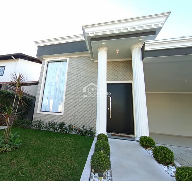 Casa à venda no Condomínio Terras do Vale em Caçapava/SP. — foto 1
